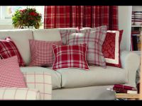 fourseasons_vol9_rot_sofa3