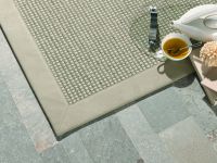 pebbles_3575-172_det01